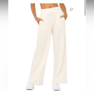 Alo yoga ribbed wide leg pant size small